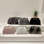 Elegant Pearl Handle Floral Clutch Bag for Women - Image 15