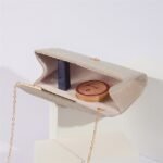 Women's Elegant Gold Glitter Evening Clutch Bag with Metal - Image 4